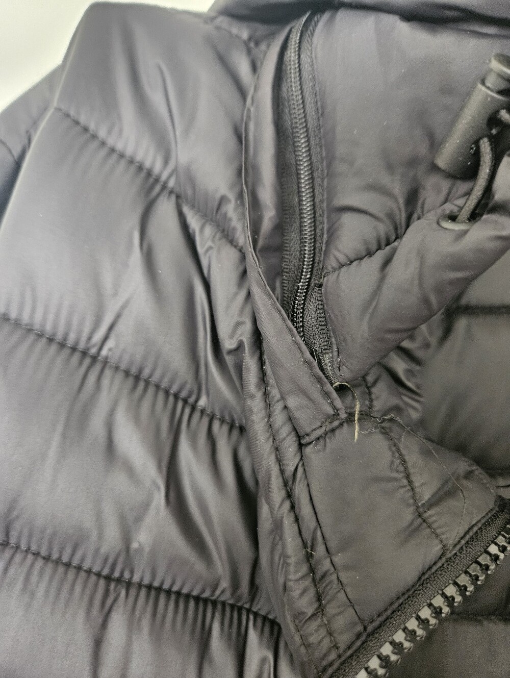 St. John's Bay Black Quilted Packable Puffer Jacket - Picture 9 of 10